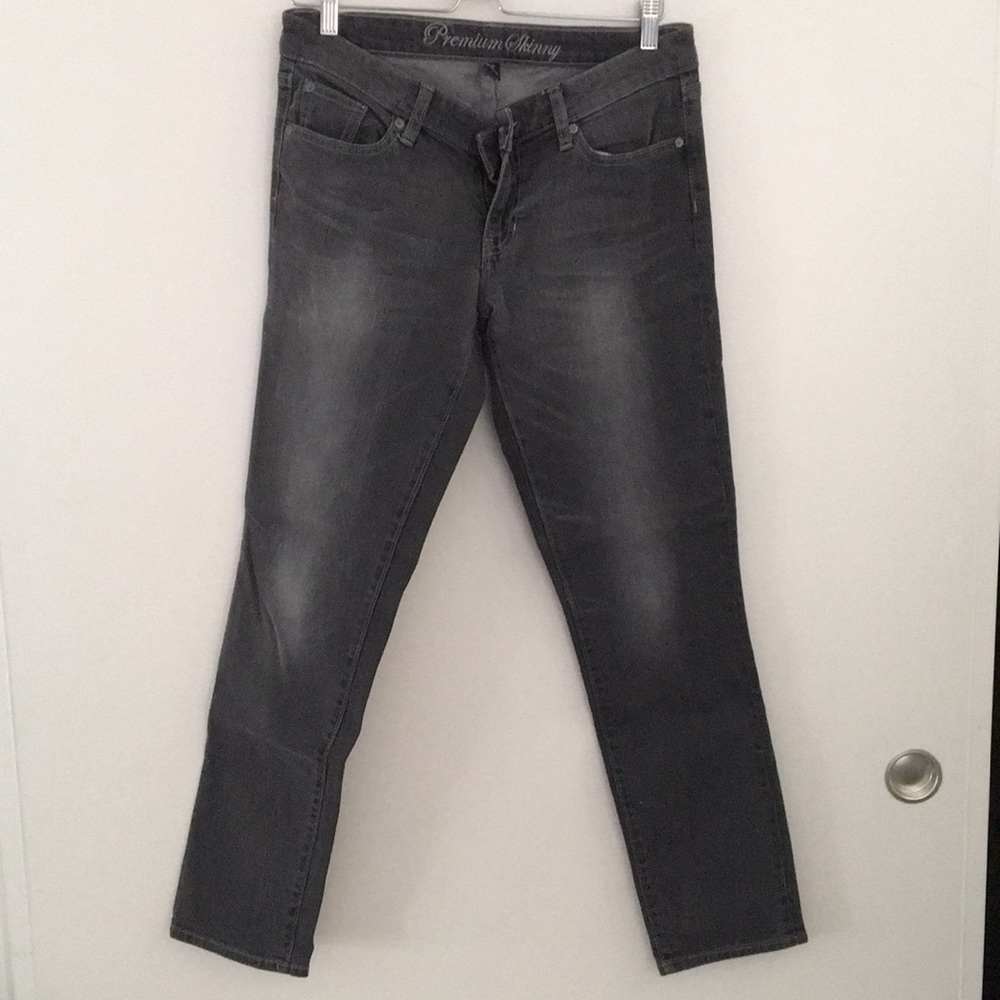 GAP gray wash premium skinny jean
